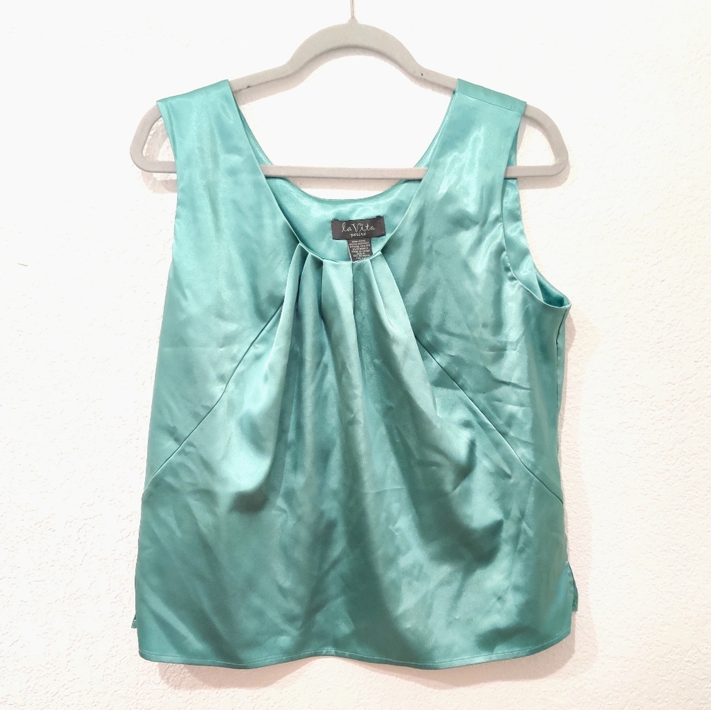 La Vita Petite Large mint green blouse